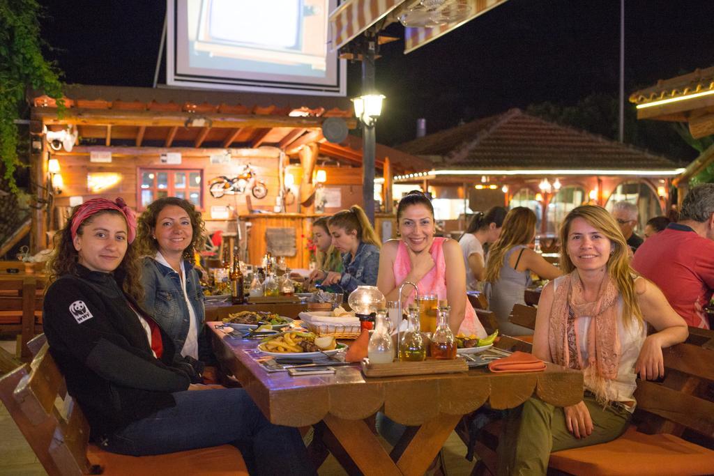 Flying Dutchman Hotel Ολουντενίζ Εξωτερικό φωτογραφία